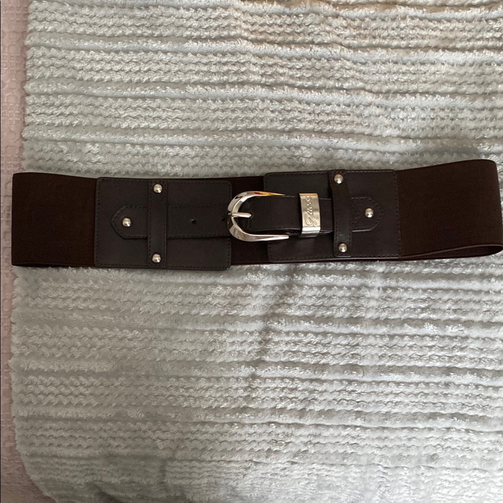 Women’s Guess Brown Stretchable Belt